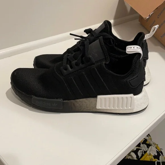 adidas gazelle silver green womens adidas Nmd 360 Shoes Core Black 6K main image 1